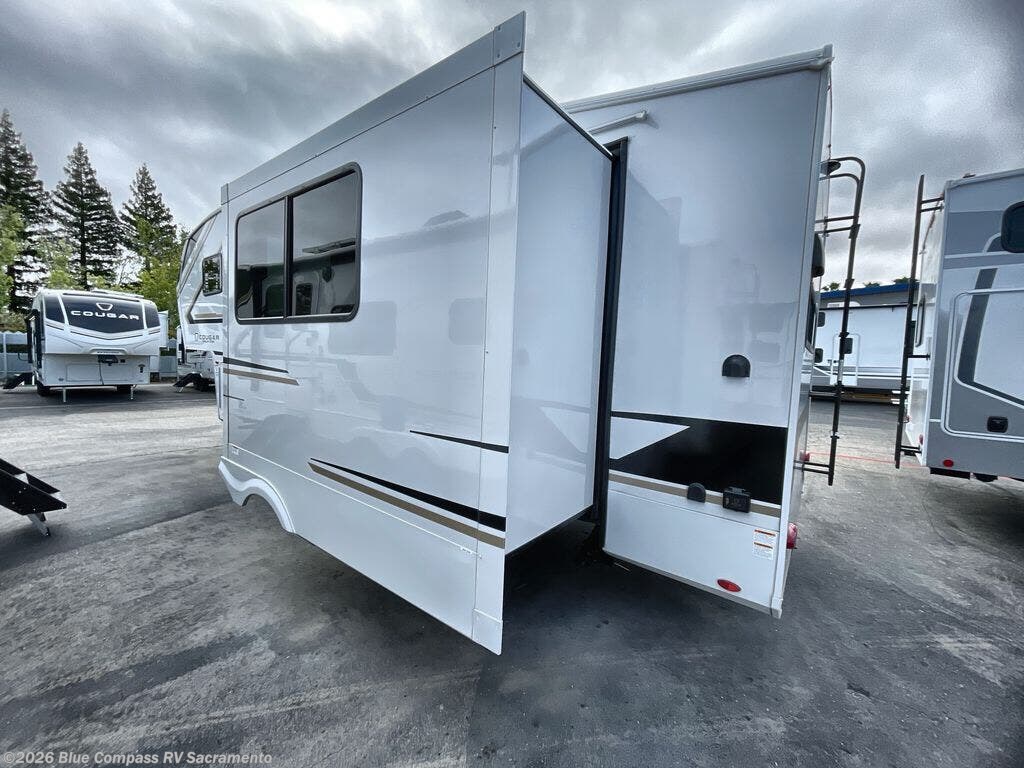 2026 Keystone Cougar Half-Ton 23MLE - New Fifth Wheel For Sale by Blue Compass RV Sacramento in Rancho Cordova, California