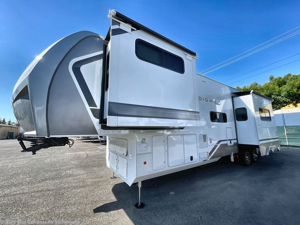 New 2026 Alliance RV Paradigm 395DS available in Rancho Cordova, California