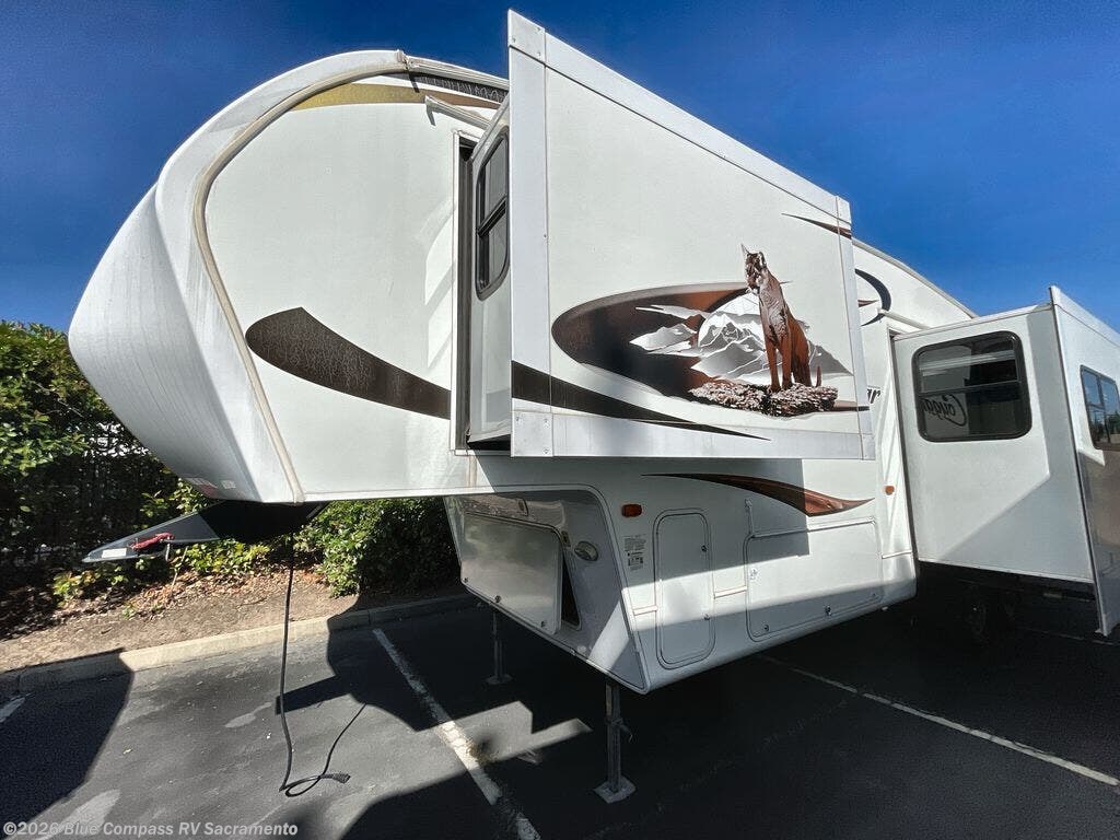 Used 2011 Keystone Cougar 292RKS available in Rancho Cordova, California