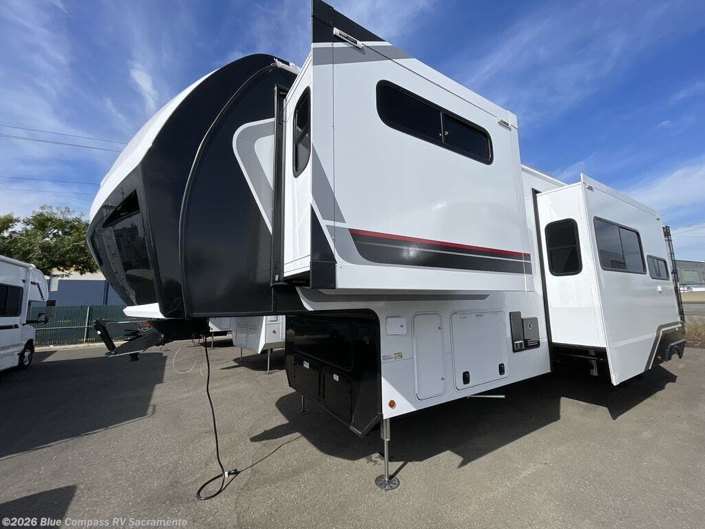 New 2027 Alliance RV Valor 37V11 available in Rancho Cordova, California