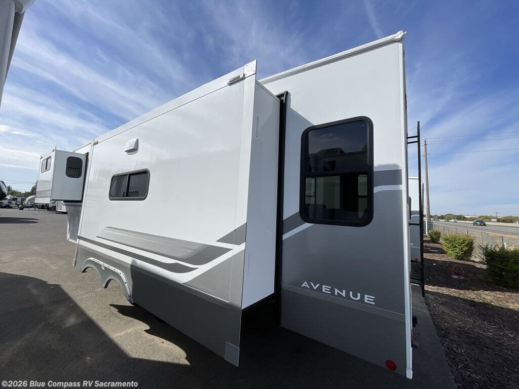 2027 Avenue 32RLS by Alliance RV from Blue Compass RV Sacramento in Rancho Cordova, California