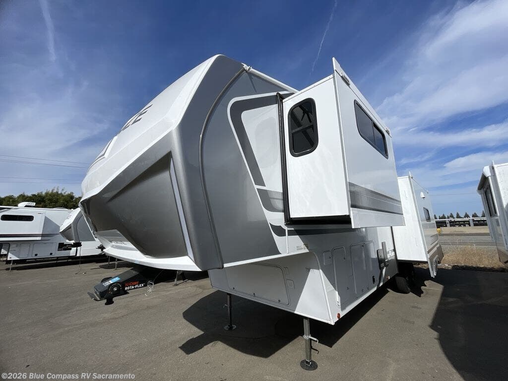 New 2027 Alliance RV Avenue 32RLS available in Rancho Cordova, California