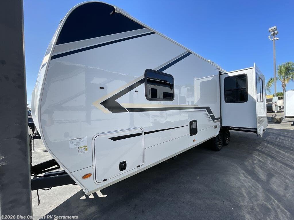 New 2027 Keystone Cougar Western Elevation 25MLWE available in Rancho Cordova, California