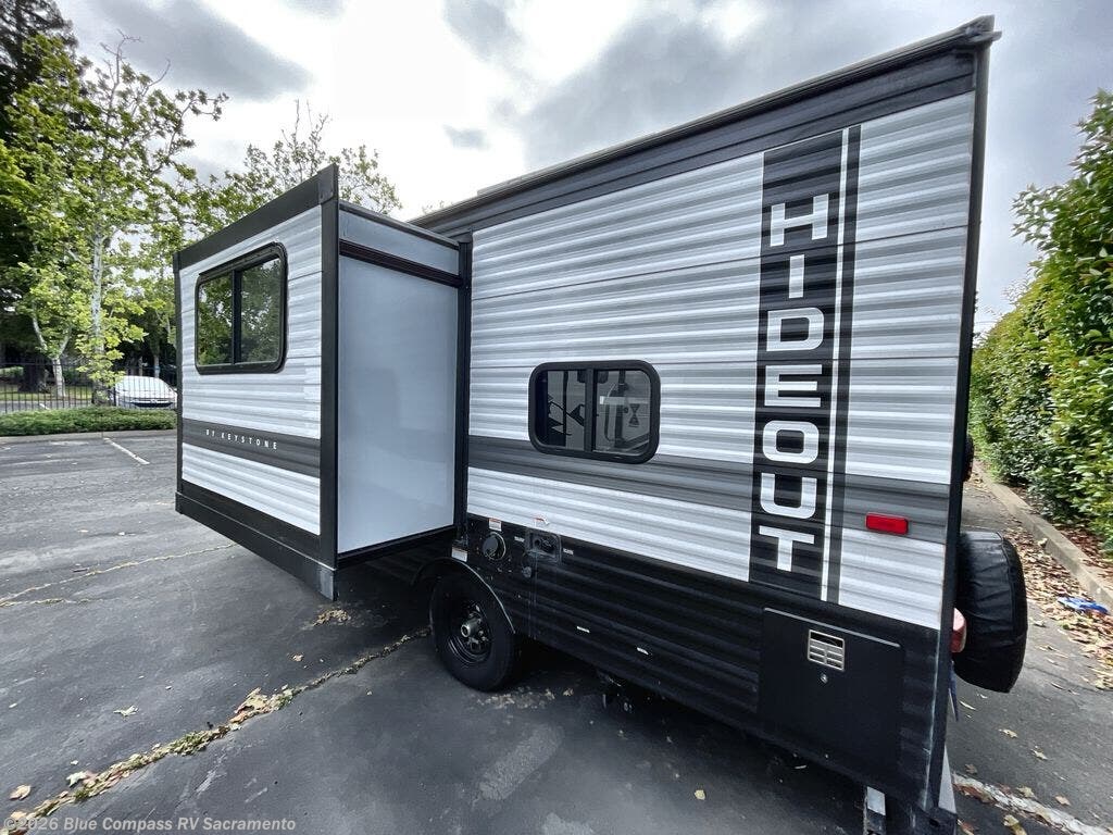2022 Hideout Single Axle 176BH by Keystone from Blue Compass RV Sacramento in Rancho Cordova, California