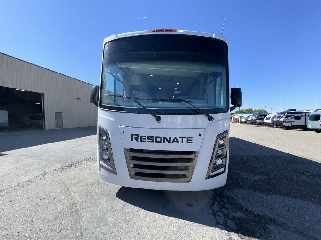 2025 Thor Motor Coach Resonate 32B RV for Sale in Albuquerque, NM 87113