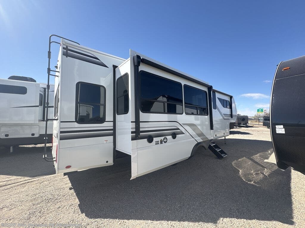 2025 Influence 3503GK by Grand Design from Blue Compass RV Albuquerque in Albuquerque, New Mexico
