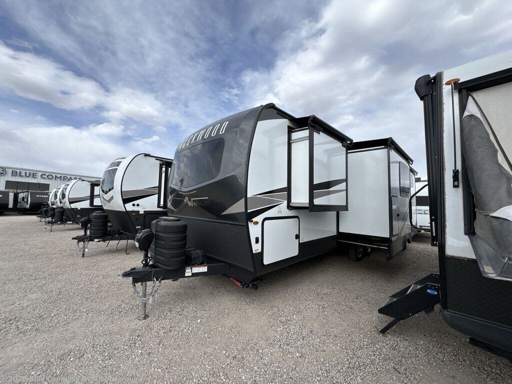 New 2025 Forest River Rockwood Ultra Lite 2616BH available in Albuquerque, New Mexico