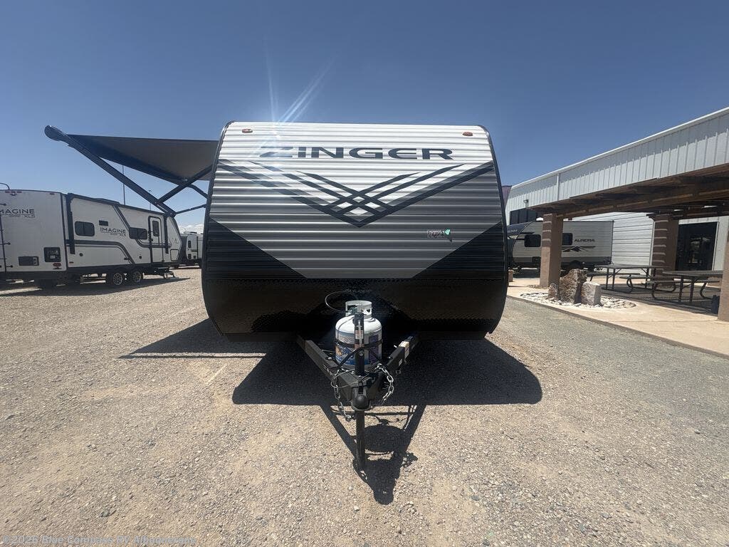 New 2026 CrossRoads Zinger Lite 18QB available in Albuquerque, New Mexico