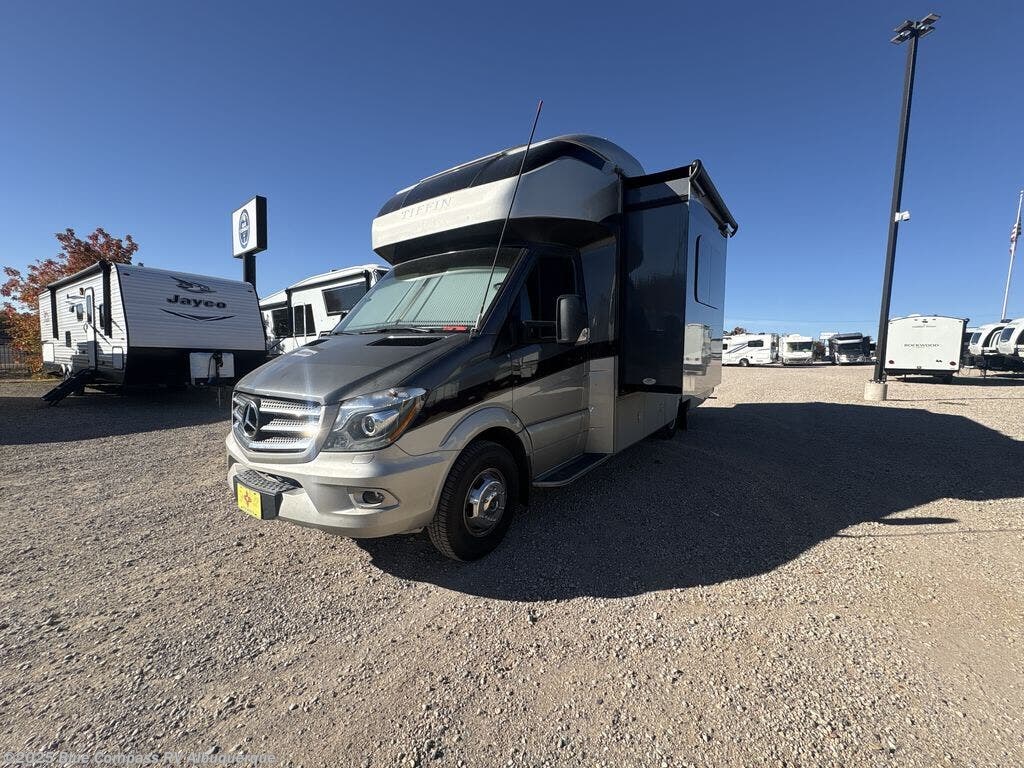 Used 2018 Tiffin Wayfarer 25QW available in Albuquerque, New Mexico