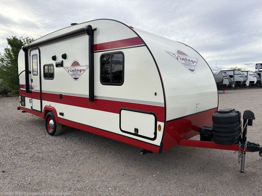 2025 Vintage Cruiser 19CSK by Gulf Stream from Blue Compass RV Albuquerque in Albuquerque, New Mexico