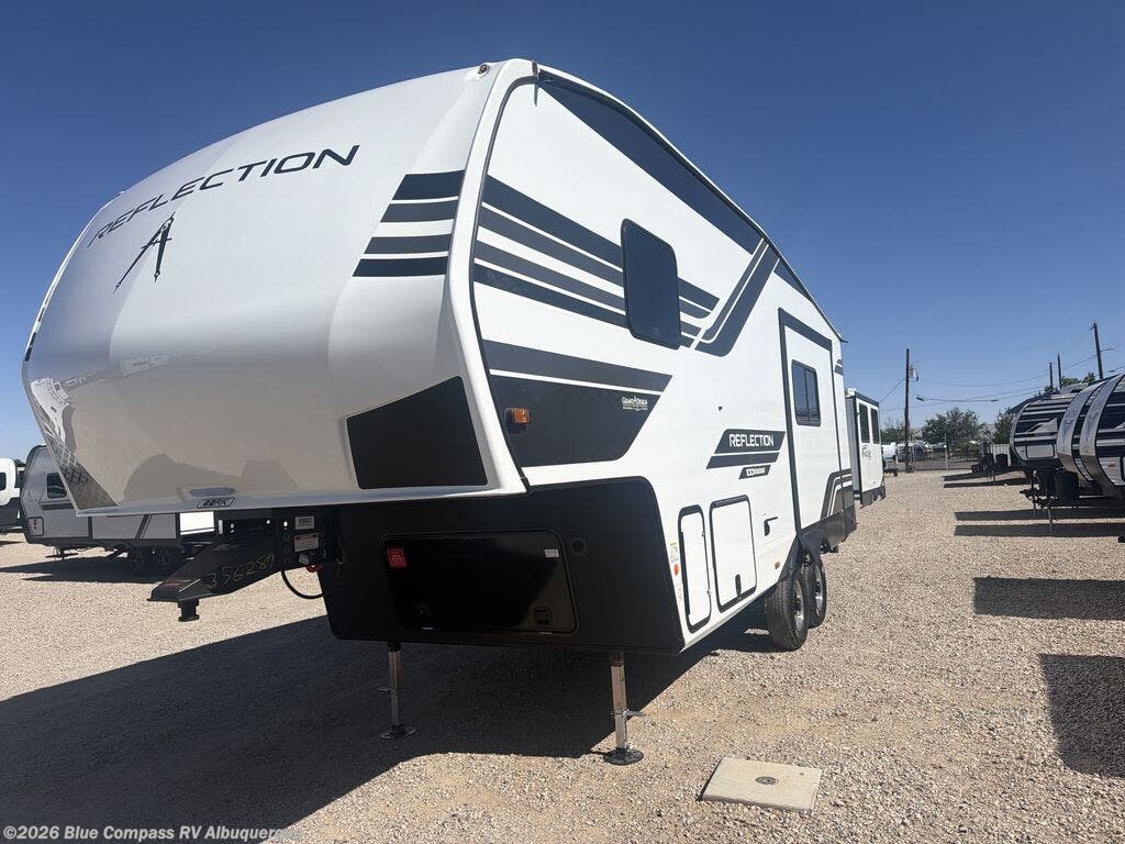 2026 Grand Design Reflection 100 Series 22RK - New Fifth Wheel For Sale by Blue Compass RV Albuquerque in Albuquerque, New Mexico features Slideout
