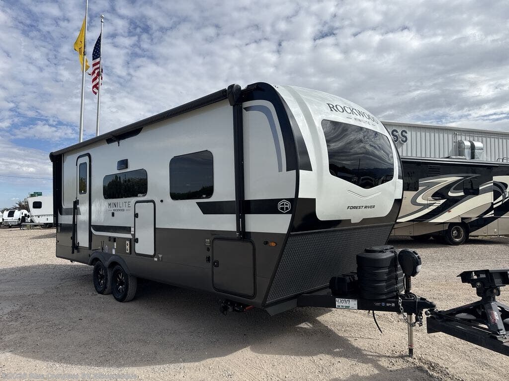 2027 Forest River Rockwood Mini Lite 2525RB - New Travel Trailer For Sale by Blue Compass RV Albuquerque in Albuquerque, New Mexico
