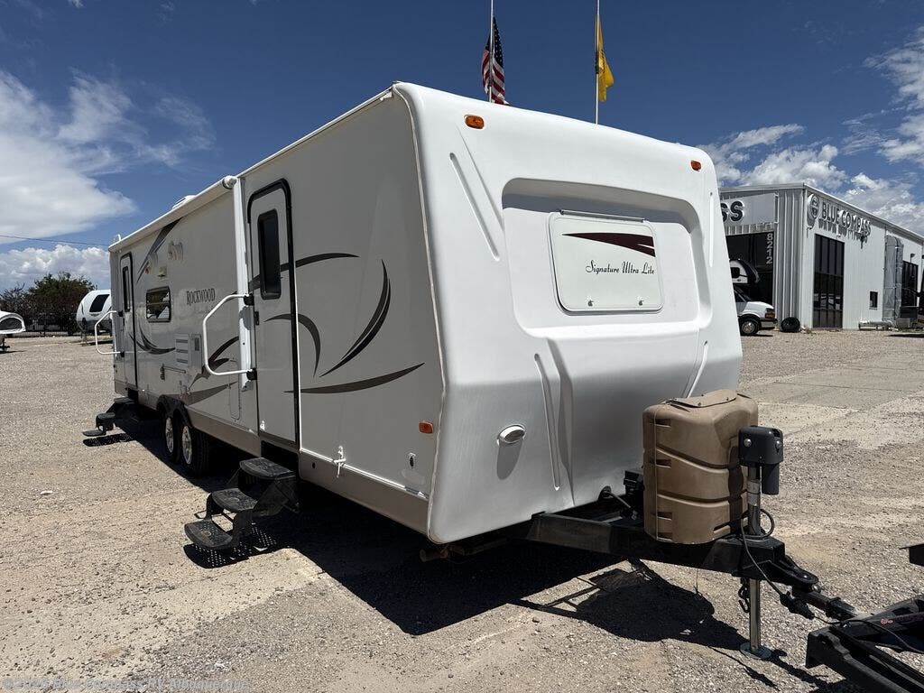 2010 Rockwood Signature Ultra Lite 8314BSS by Forest River from Blue Compass RV Albuquerque in Albuquerque, New Mexico