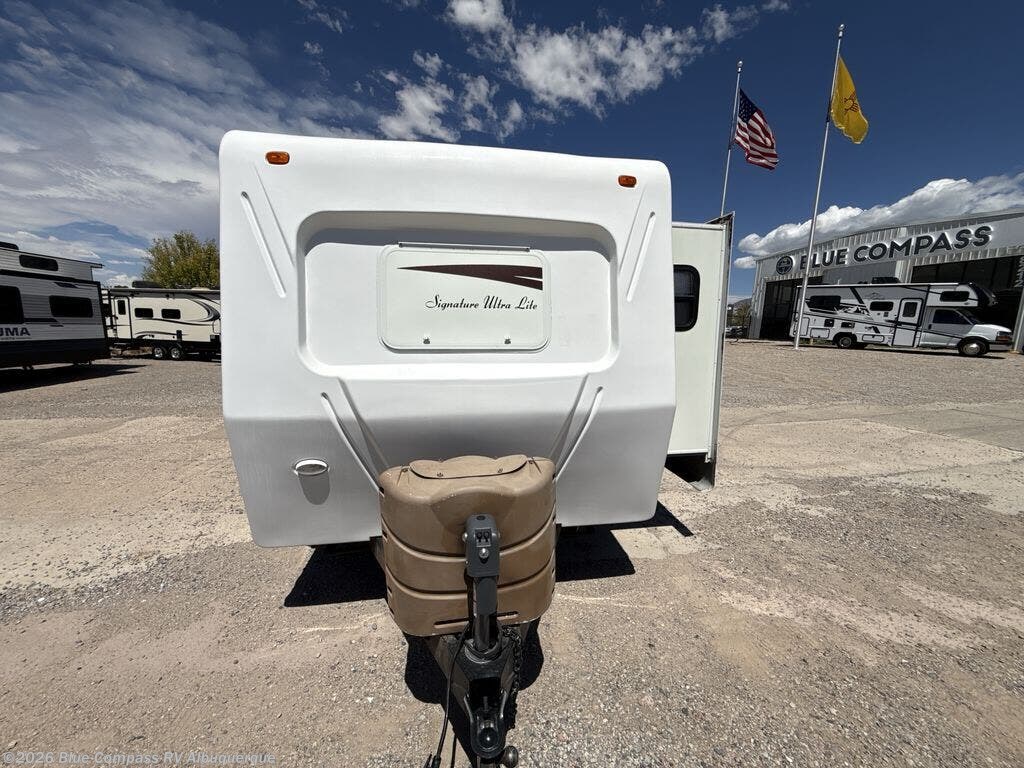 Used 2010 Forest River Rockwood Signature Ultra Lite 8314BSS available in Albuquerque, New Mexico