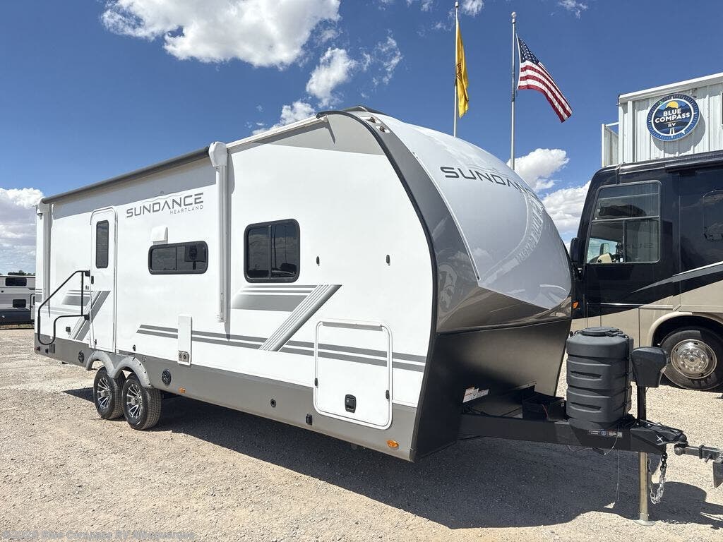 2026 Sundance Ultra-Lite 27RBSS by Heartland from Blue Compass RV Albuquerque in Albuquerque, New Mexico
