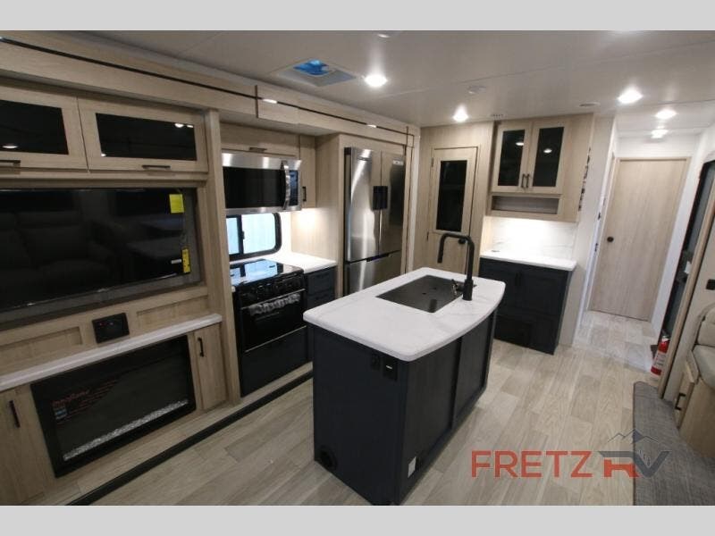 2023 Winnebago Voyage 3538BR RV for Sale in Souderton, PA 18964 | 20482 ...