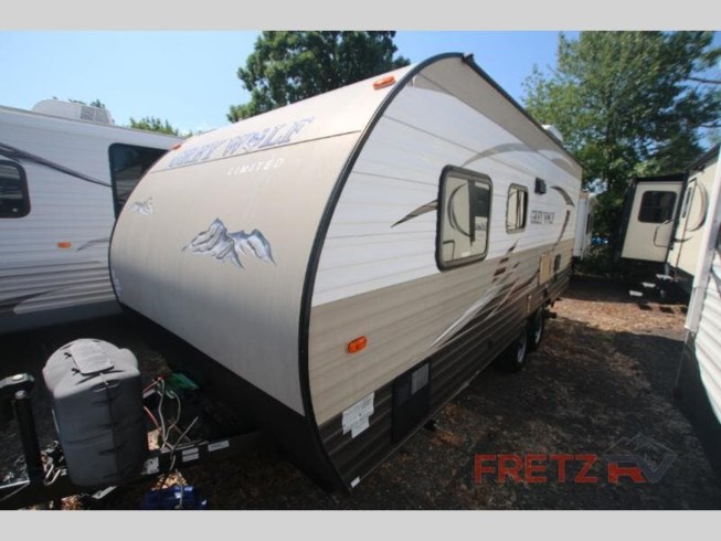 Used 2015 Forest River Cherokee Grey Wolf 17BH available in Souderton, Pennsylvania