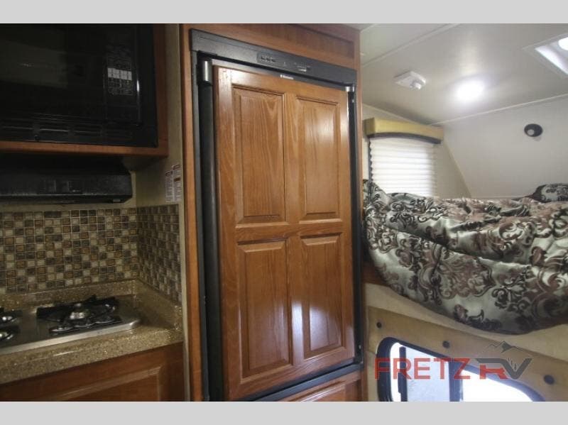 2015 Travel Lite Illusion 1100rx Truck Camper Rv For Sale In Souderton