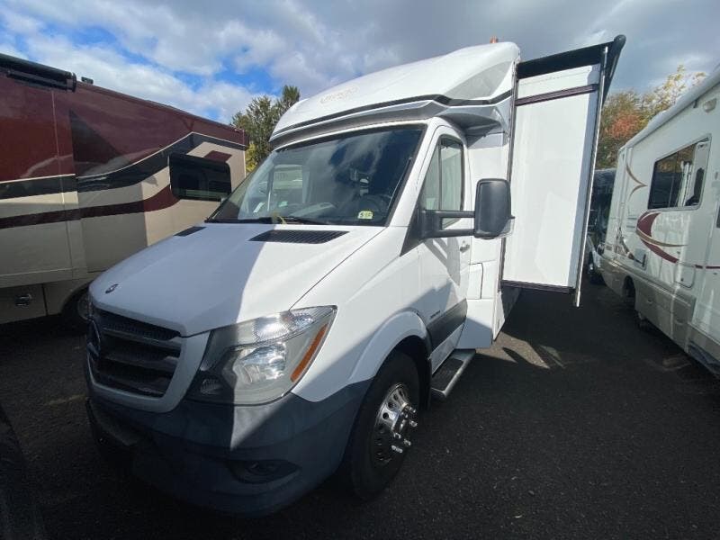Used 2016 Renegade Villagio 25QRS available in Souderton, Pennsylvania