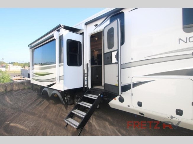 2024 North Point 310RLTS by Jayco from Fretz RV in Souderton, Pennsylvania