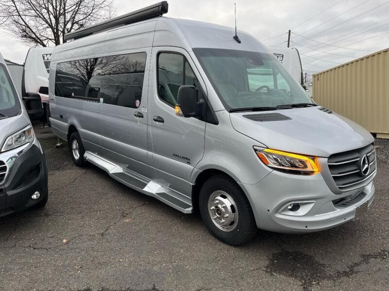 2024 Coachmen Galleria 24Q