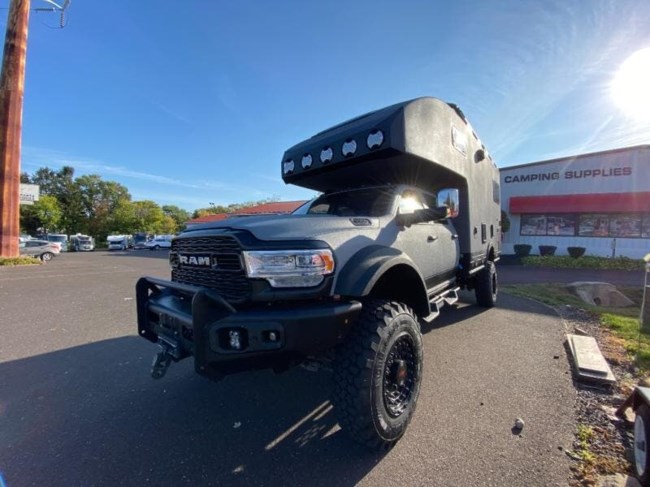 2026 Storyteller Overland GXV Hilt