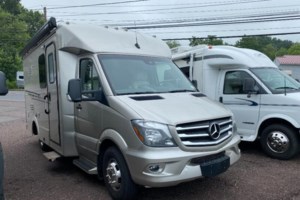 2019 Pleasure-Way Plateau XLMB Std. Model