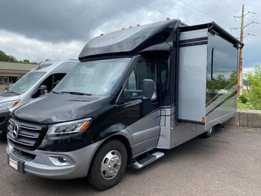 Used 2023 Renegade Vienna 25TBN available in Souderton, Pennsylvania