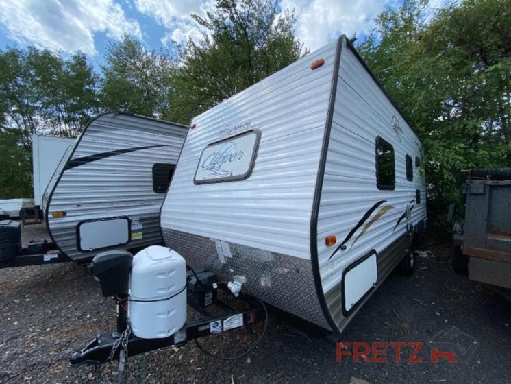 Used 2016 Coachmen Clipper Ultra-Lite 17FQ available in Souderton, Pennsylvania