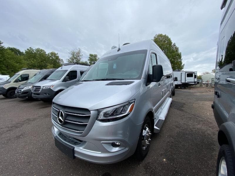 2025 Pleasure-Way Plateau TW