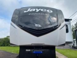New 2026 Jayco Pinnacle 32RLTS available in Souderton, Pennsylvania