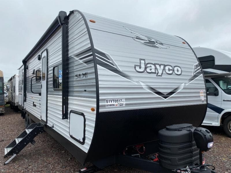 New 2025 Jayco Jay Flight SLX 321BDS available in Souderton, Pennsylvania