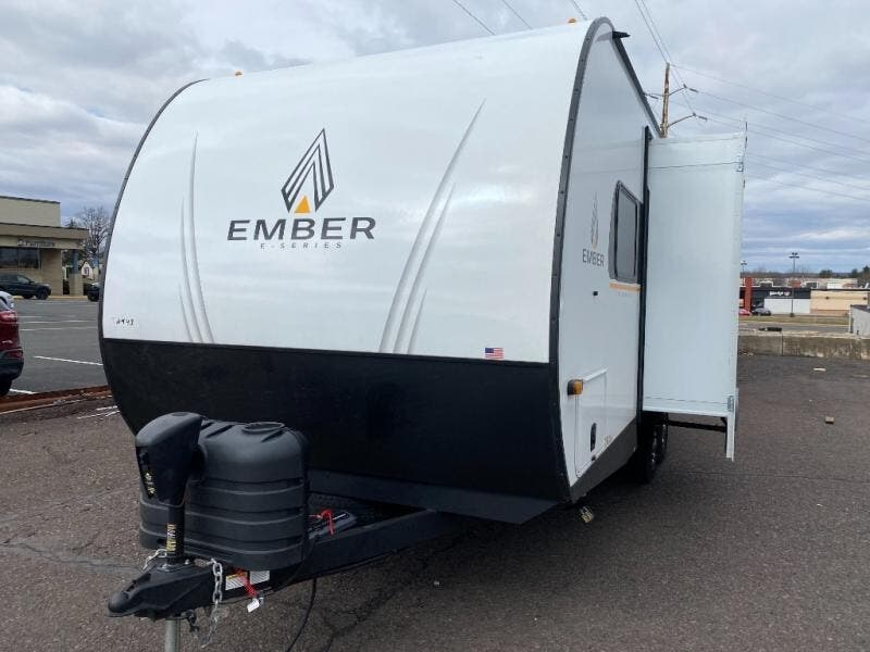2025 Ember RV E-Series 21RKE