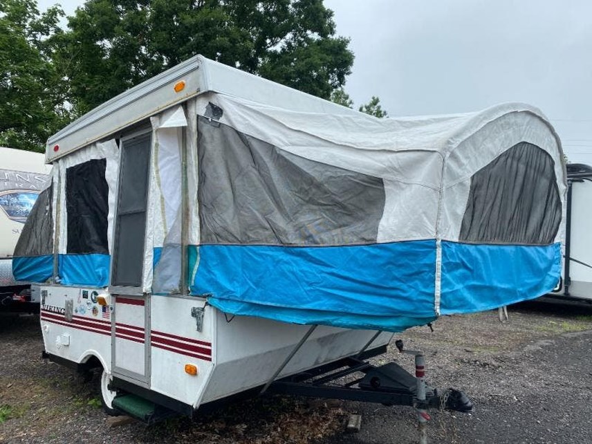 Used 1999 Viking SAGA M-1906 available in Souderton, Pennsylvania