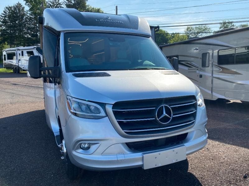 2023 Unity U24MBL by Leisure Travel from Fretz RV in Souderton, Pennsylvania
