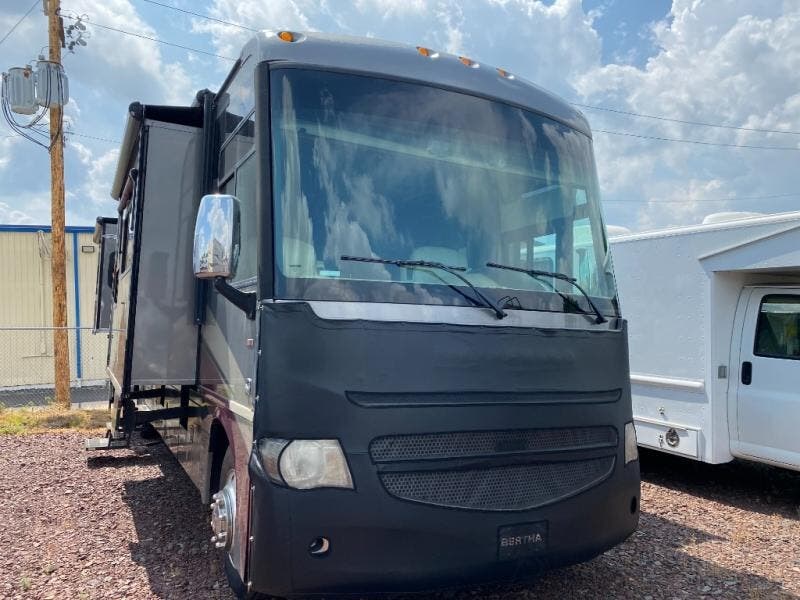 2014 Adventurer 37F by Winnebago from Fretz RV in Souderton, Pennsylvania