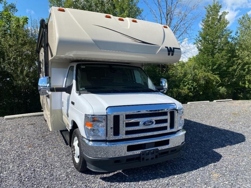 2024 Spirit 25B by Winnebago from Fretz RV in Souderton, Pennsylvania