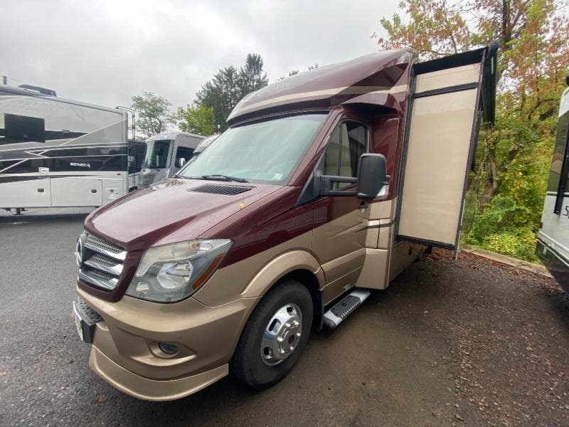 Used 2019 Renegade RV Vienna 25UCB available in Souderton, Pennsylvania