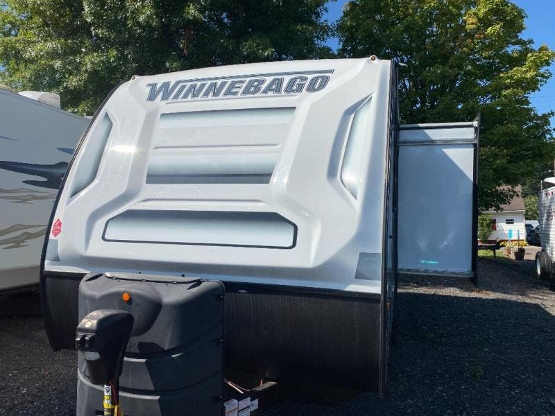 2022 Winnebago Micro Minnie 2108DS
