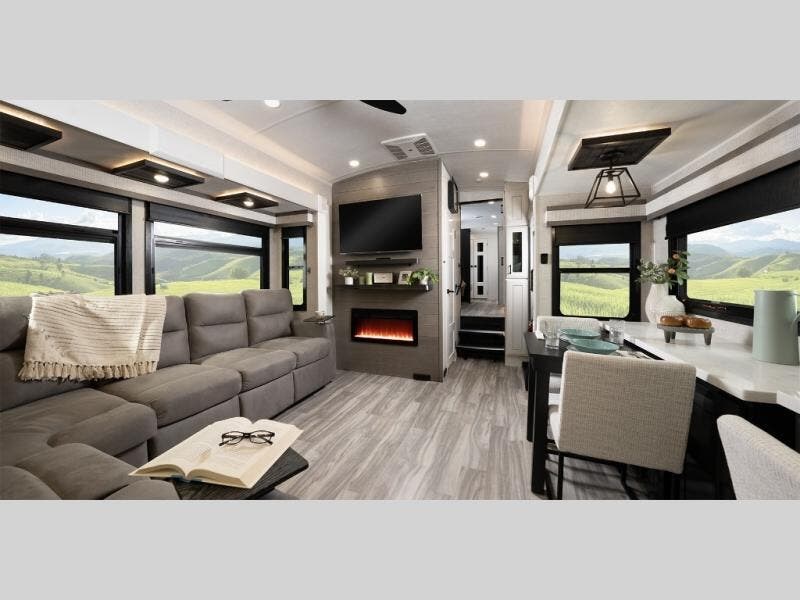 2026 Pinnacle 36FBTS by Jayco from Fretz RV in Souderton, Pennsylvania