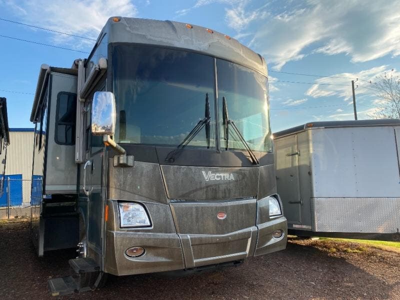 2006 Vectra 40 KD by Winnebago from Fretz RV in Souderton, Pennsylvania