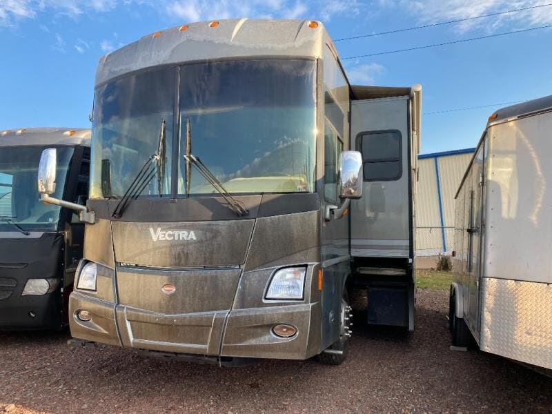 2006 Winnebago Vectra 40 KD