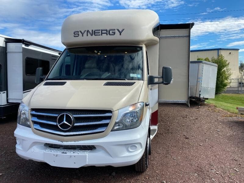 2019 Thor Motor Coach Synergy Sprinter 24MB