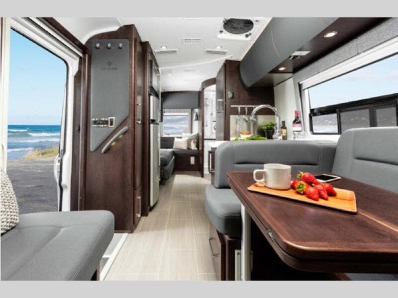 2019 Leisure Travel Serenity 24CB