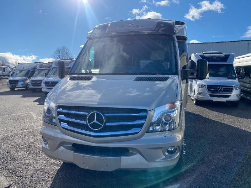 2019 Leisure Travel Serenity 24CB