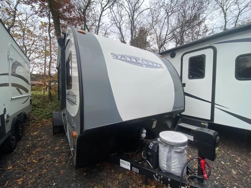 2017 Satellite 17RB by Starcraft from Fretz RV in Souderton, Pennsylvania