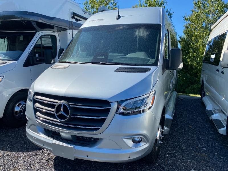 2026 Pleasure-Way Plateau RB