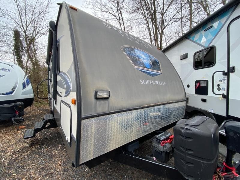 2014 Sunset Trail Super Lite ST240BH by CrossRoads from Fretz RV in Souderton, Pennsylvania