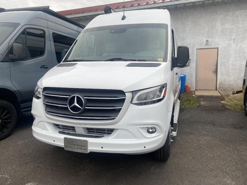 2024 Coachmen Galleria 24FL