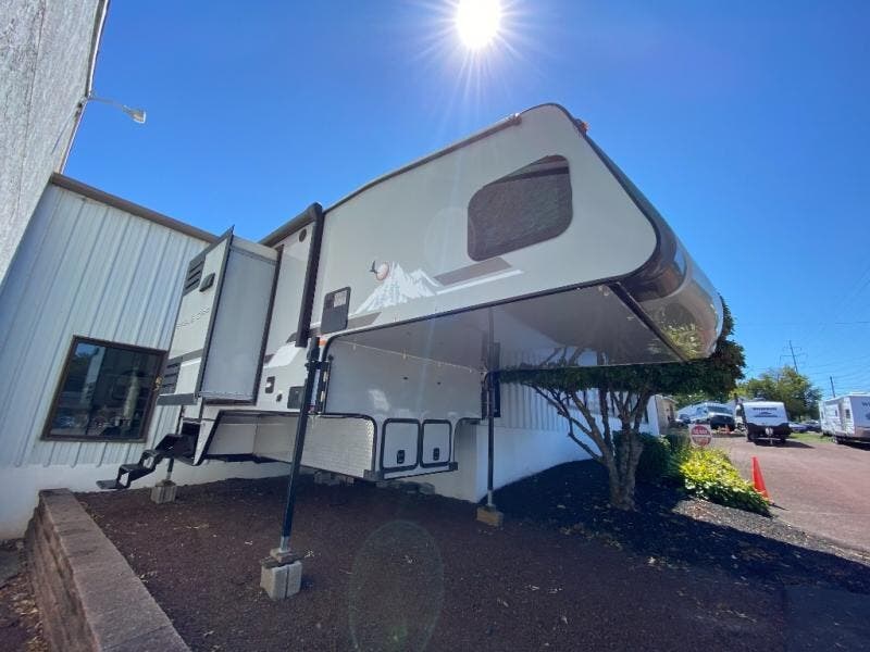 2020 1165 by Eagle Cap from Fretz RV in Souderton, Pennsylvania